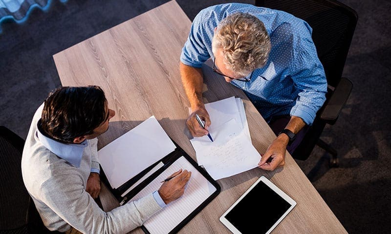 Hommes papiers travail Hommes papiers travail